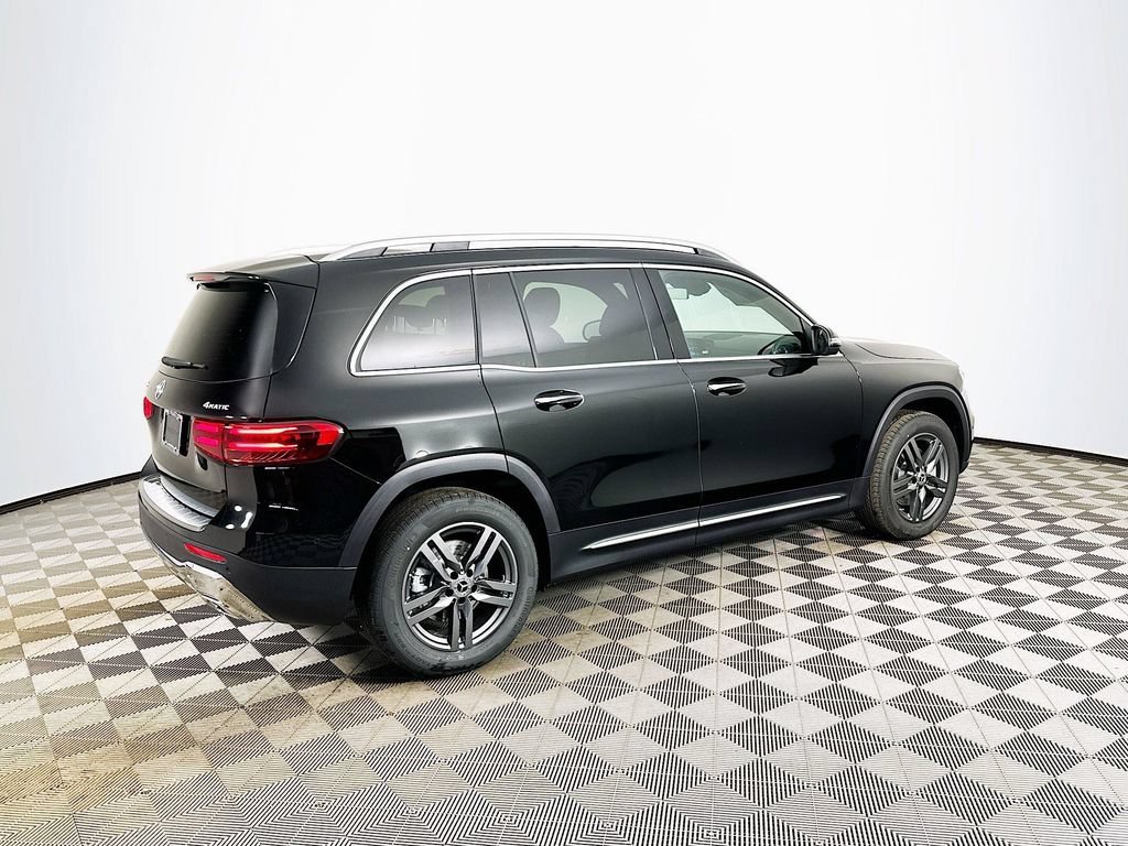 New 2026 Night Black Mercedes-Benz GLB 250 image 36