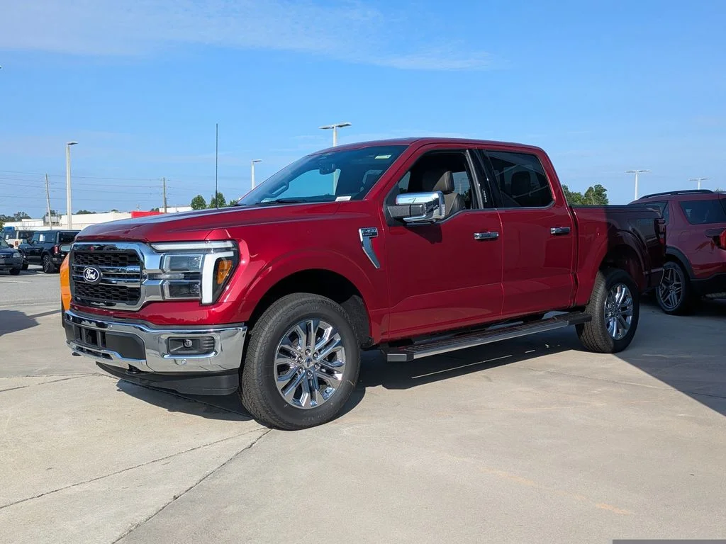 New 2026 Ruby Red Metallic Tinted Clearcoat Ford Lariat image 7