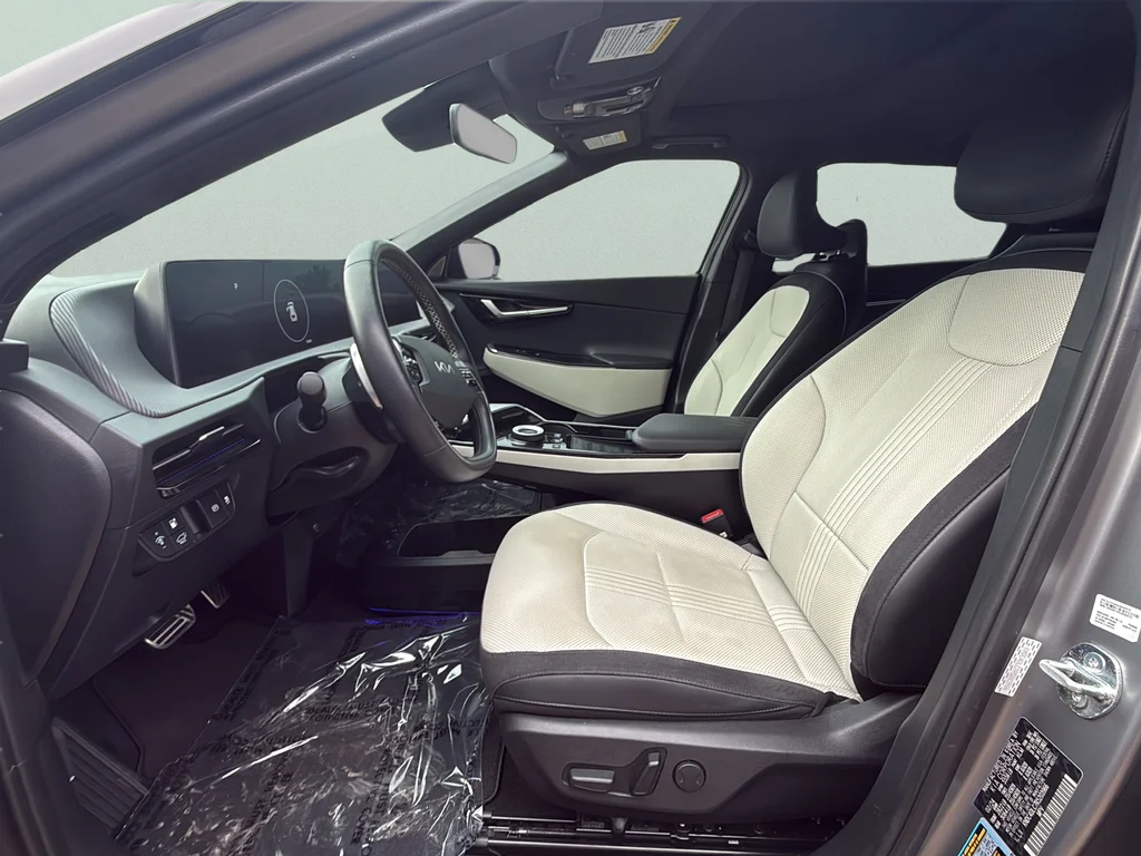 Used 2024 Gray Kia GT-Line image 10