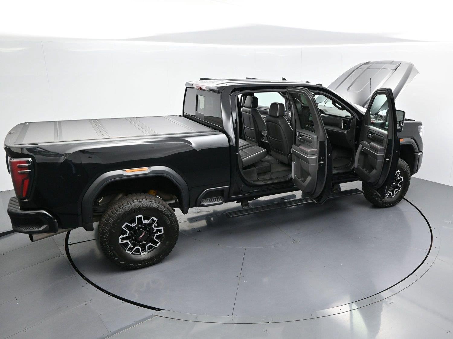 Used 2026 Onyx Black GMC AT4X image 42