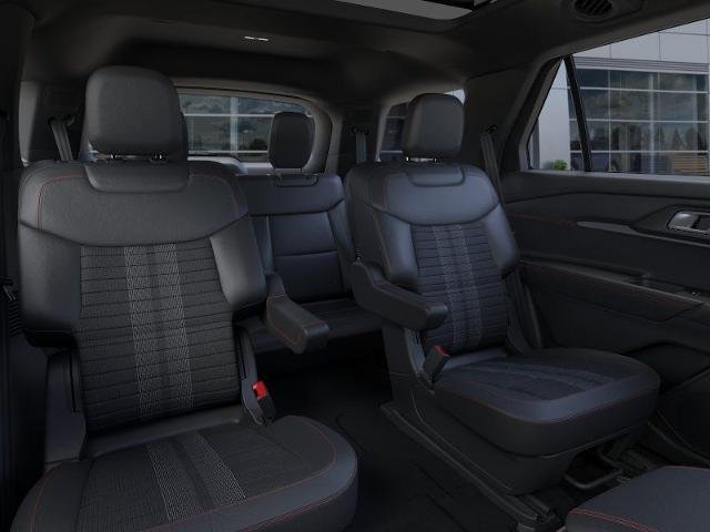 New 2026 Star White Metallic Tri-Coat Ford ST-Line image 34