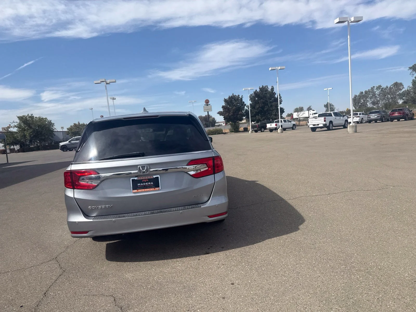 Used 2018 Silver Honda Elite image 6