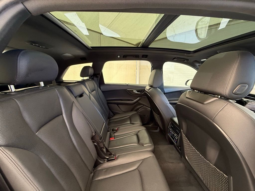 Used 2020 Gray Metallic Audi 45 Premium Plus quattro image 20