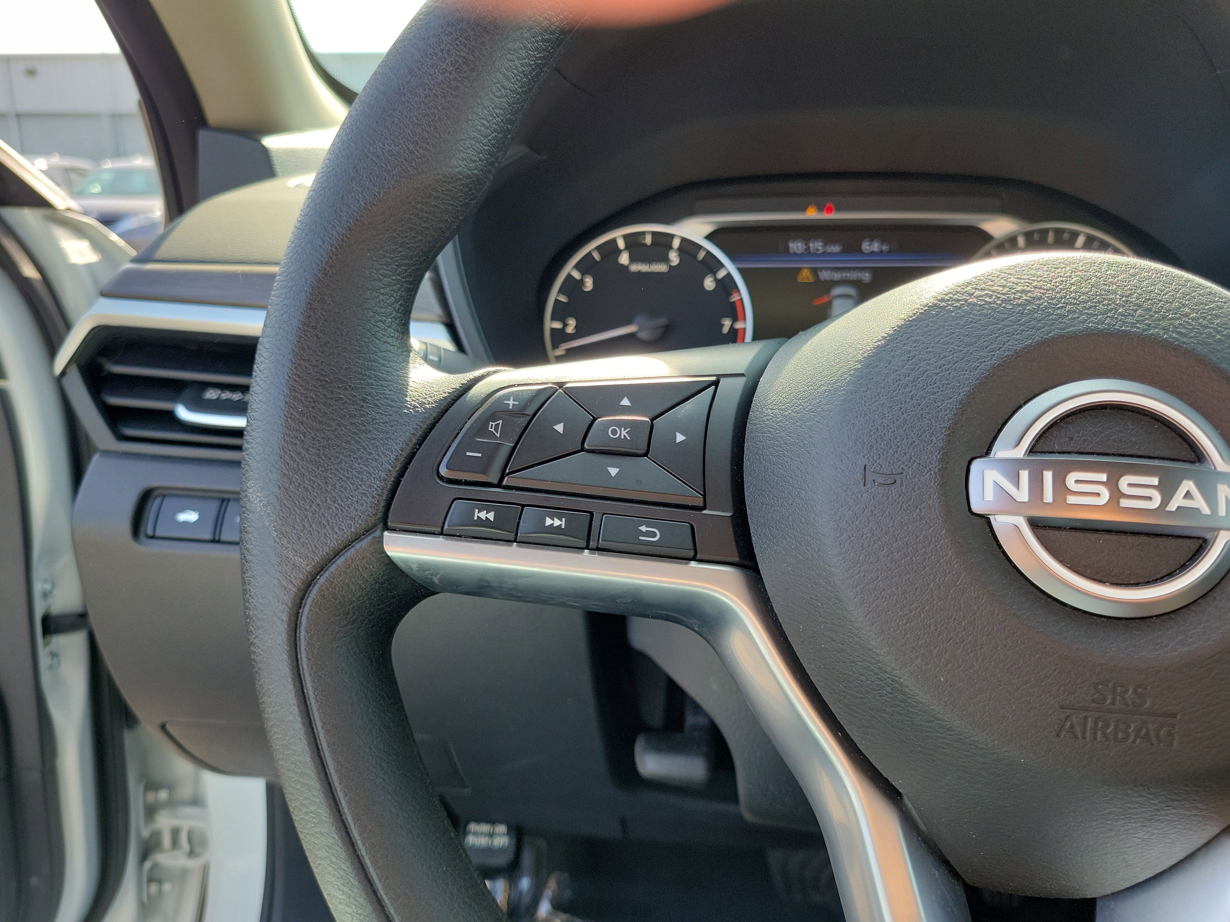 2025 Nissan Altima SV - Photo 22