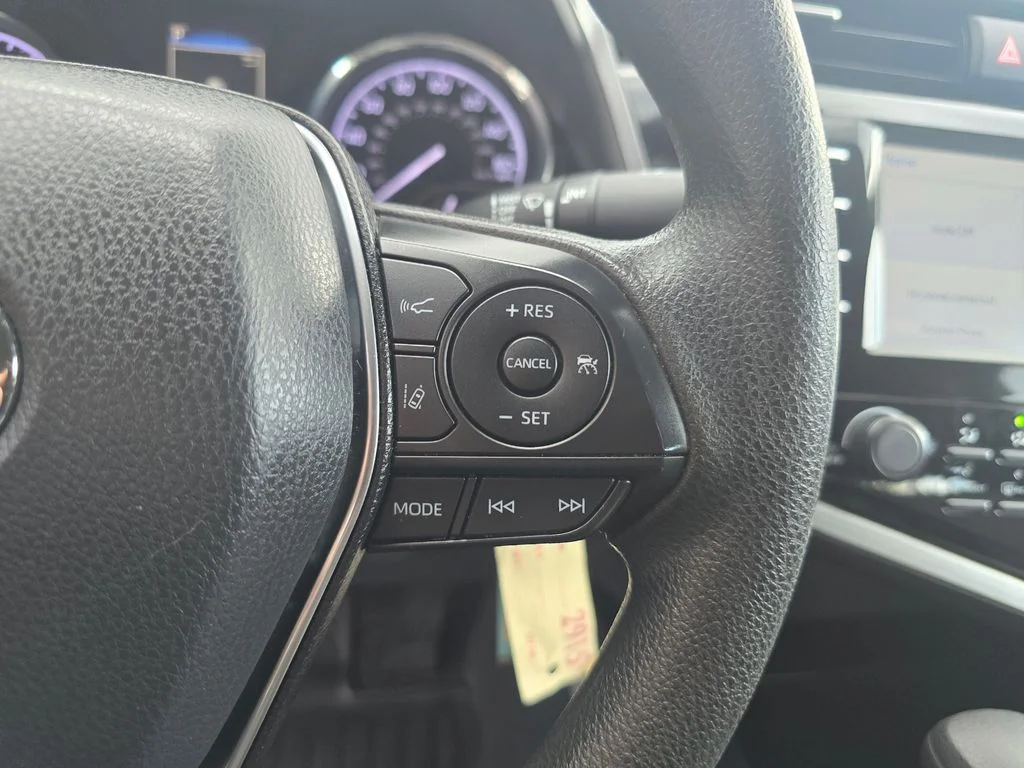 Used 2019 Silver Toyota LE image 20