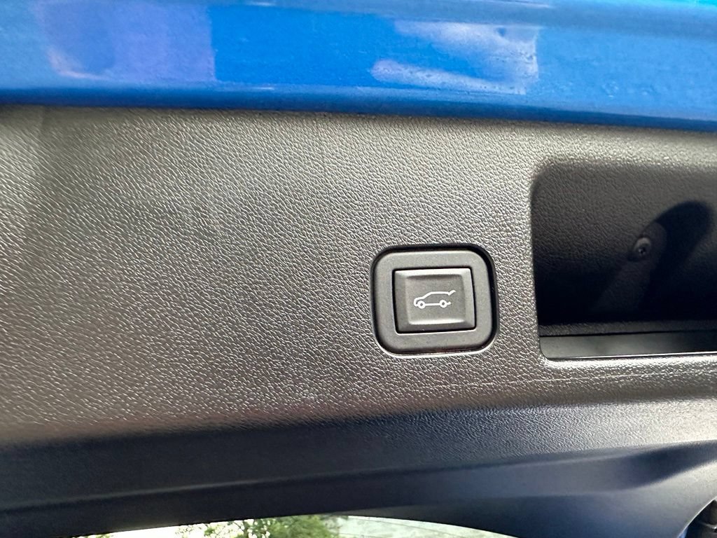 2025 Chevrolet Equinox EV LT - Photo 26