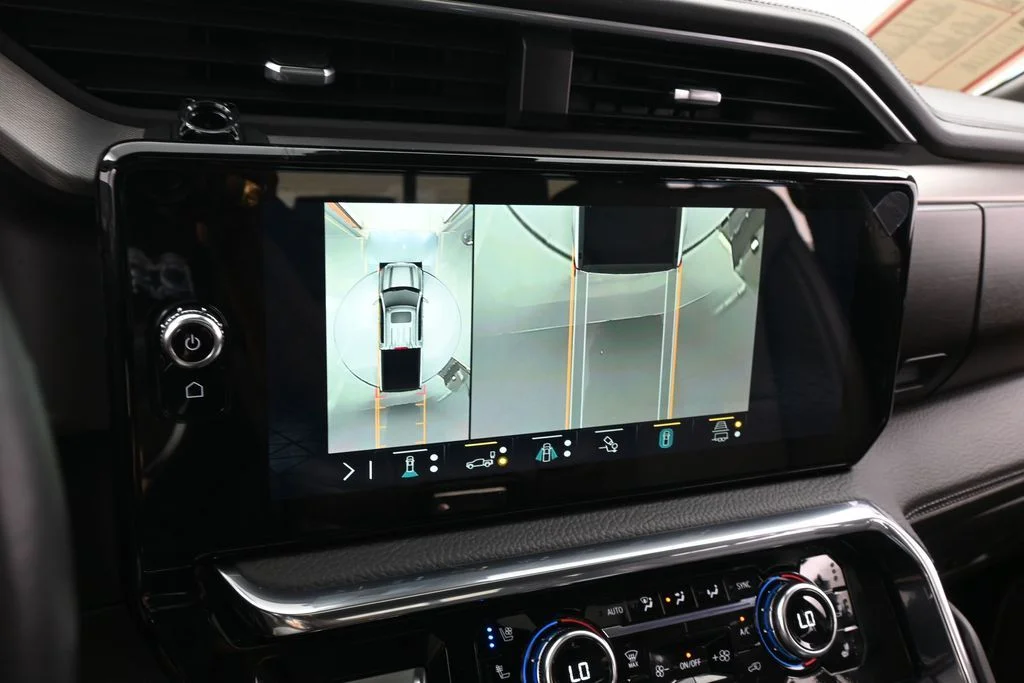 Used 2023 Sterling Metallic GMC Denali image 22