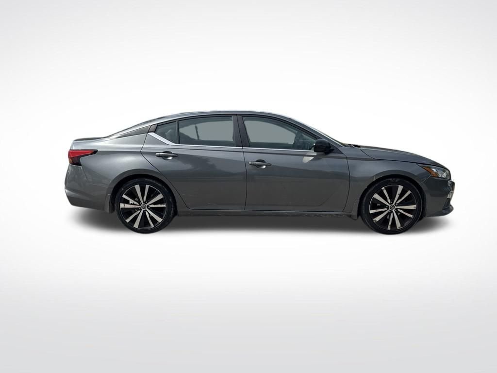 Used 2020 Gray Nissan 2.5 SR image 4