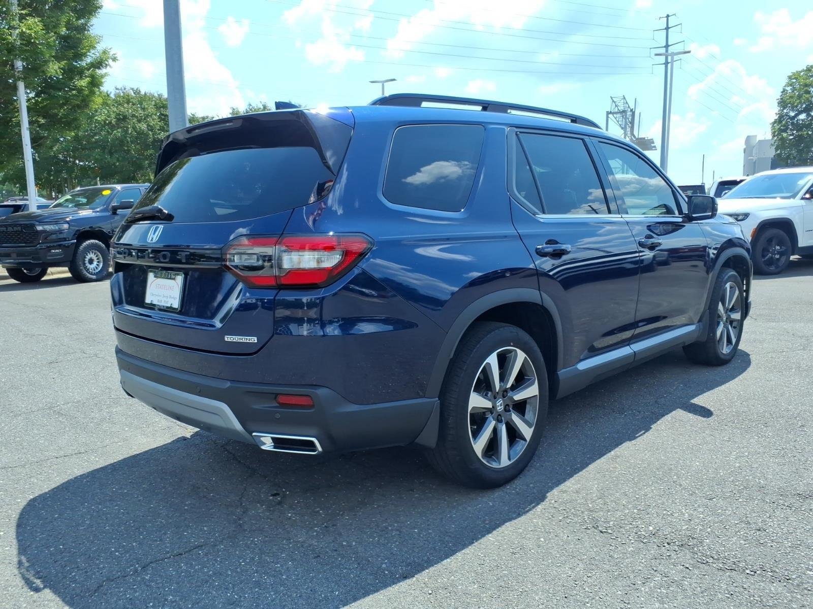 Used 2025  Honda TRG image 2