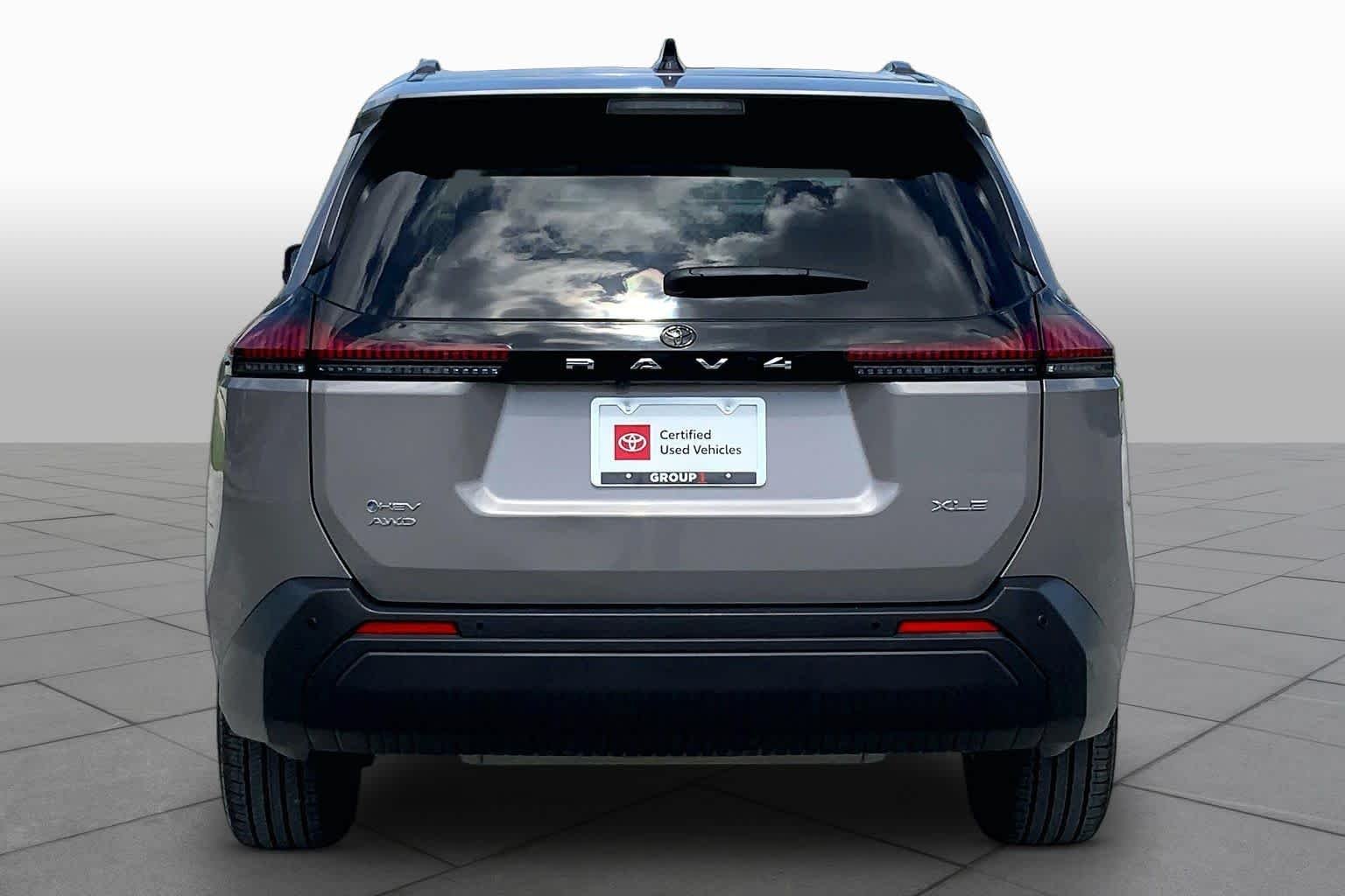 Certified Used 2026 Meteor Shower Toyota XLE Premium image 5