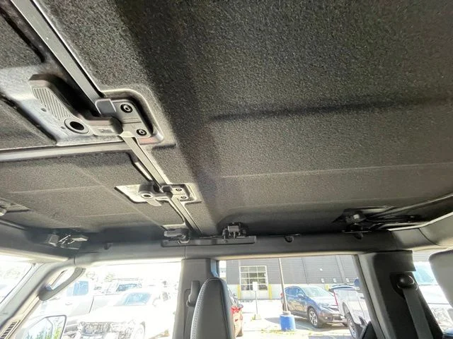 New 2026 AVALANCHE GRAY Ford Outer Banks image 24