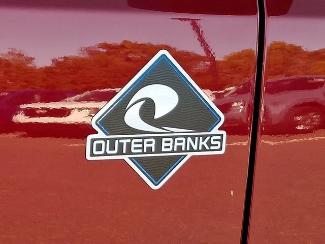 New 2026 Ruby Red Metallic Tinted Clearcoat Ford Outer Banks image 15