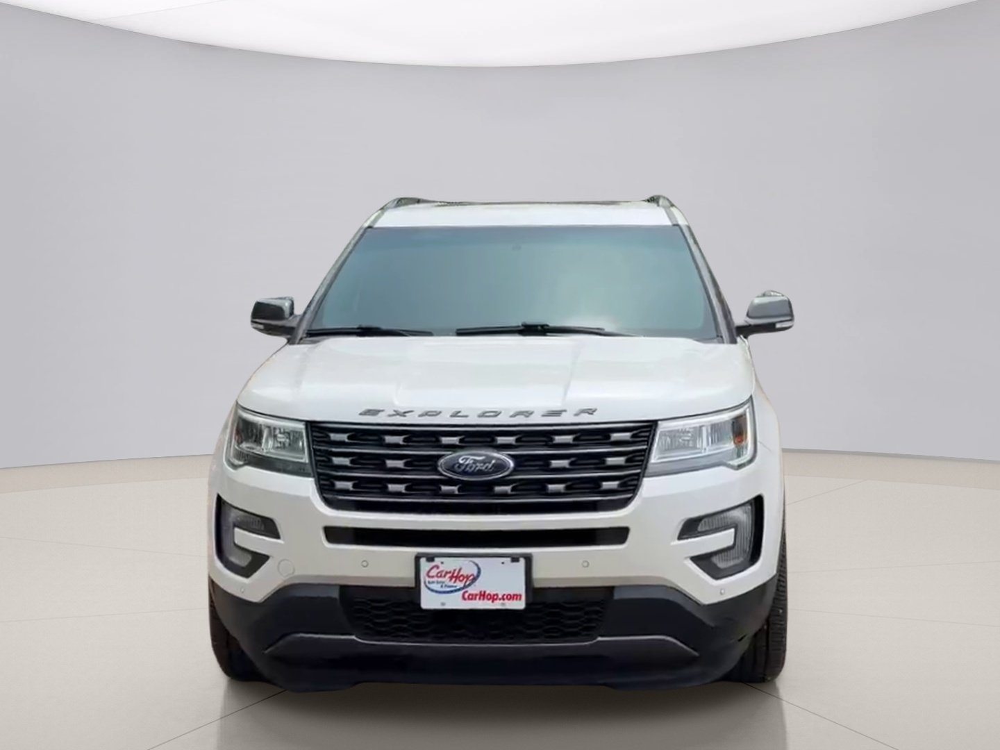 2017 Ford Explorer XLT - Photo 8