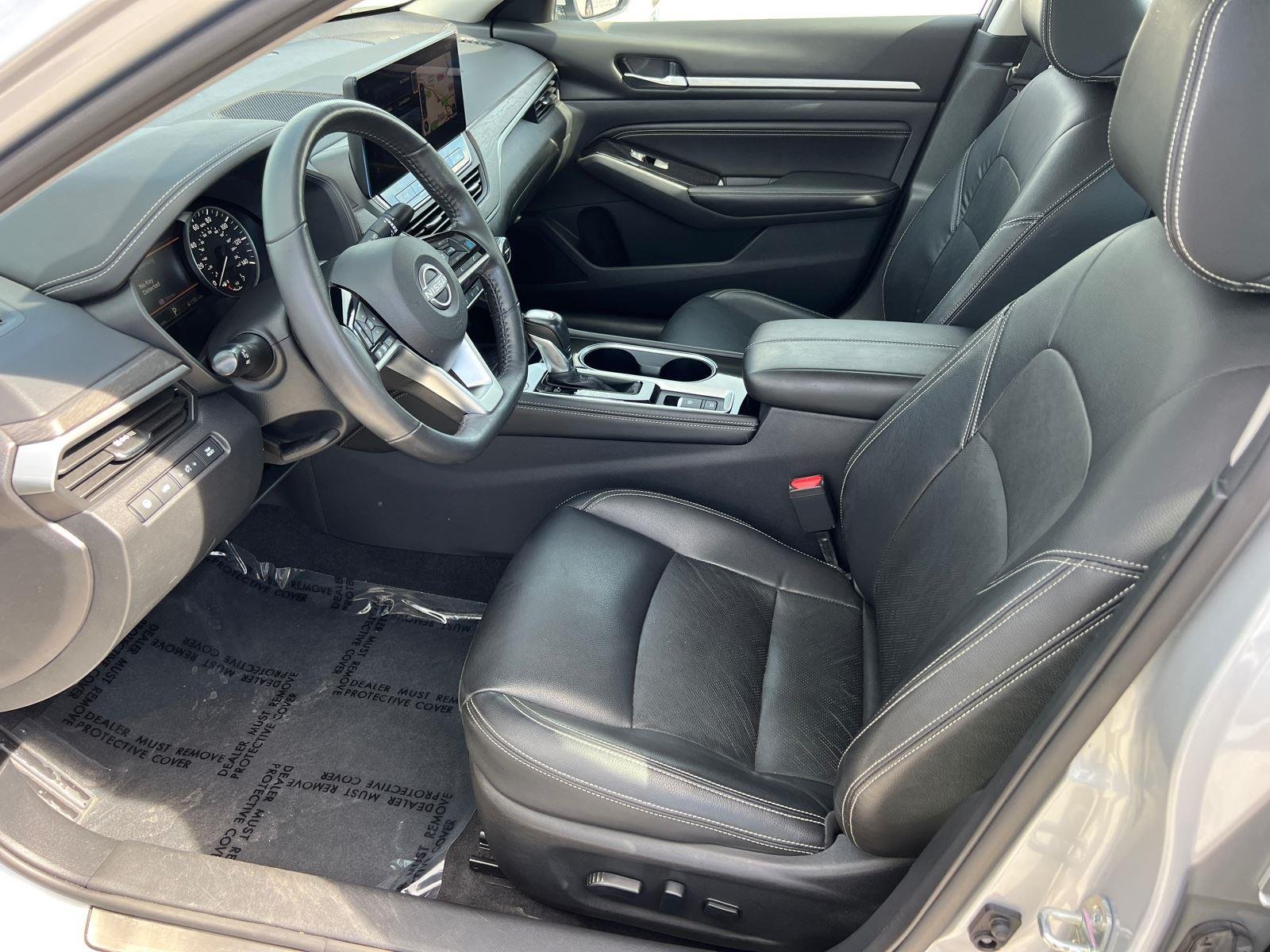Used 2023 Brilliant Silver Metallic Nissan 2.5 SL image 9