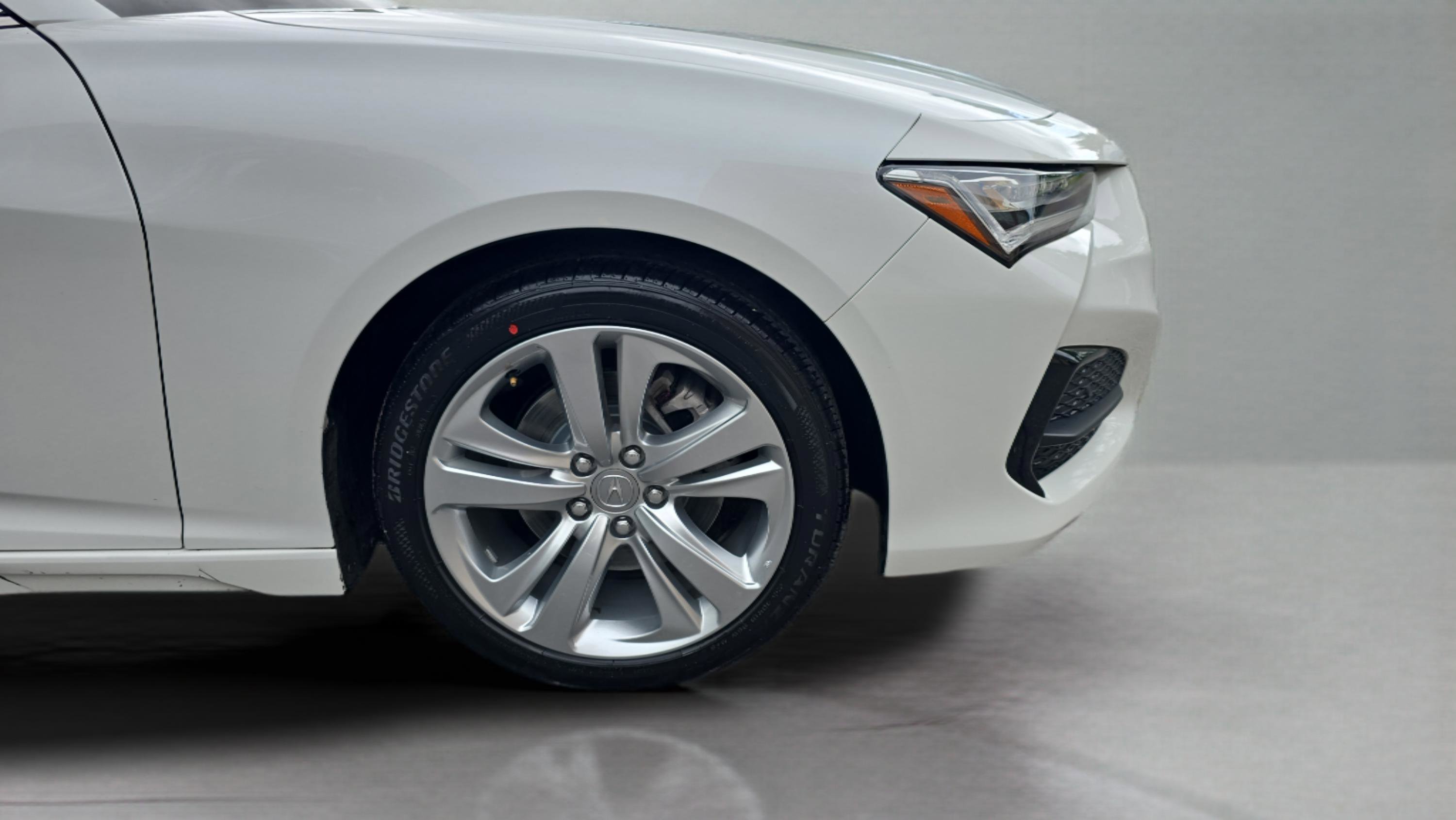 Certified Used 2023 Platinum White Pearl Acura w/Technology Package image 63