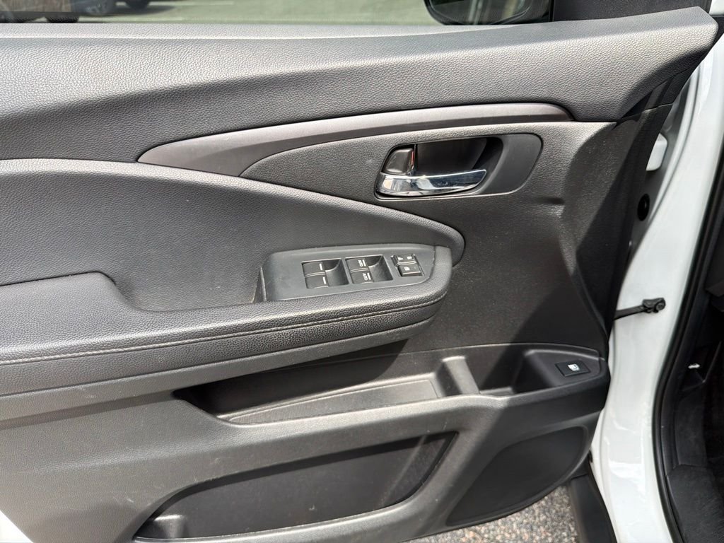 Used 2021 White Honda Sport image 15
