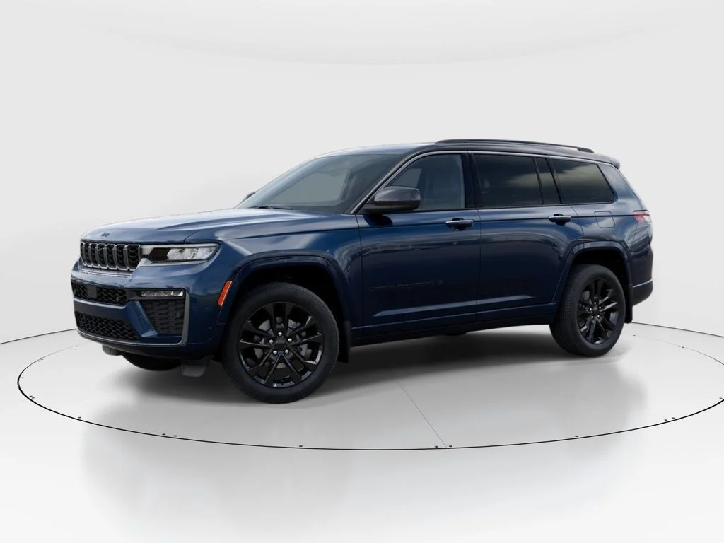 New 2026 Fathom Blue Pearl-Coat Exterior Paint Jeep Limited Reserve image 2