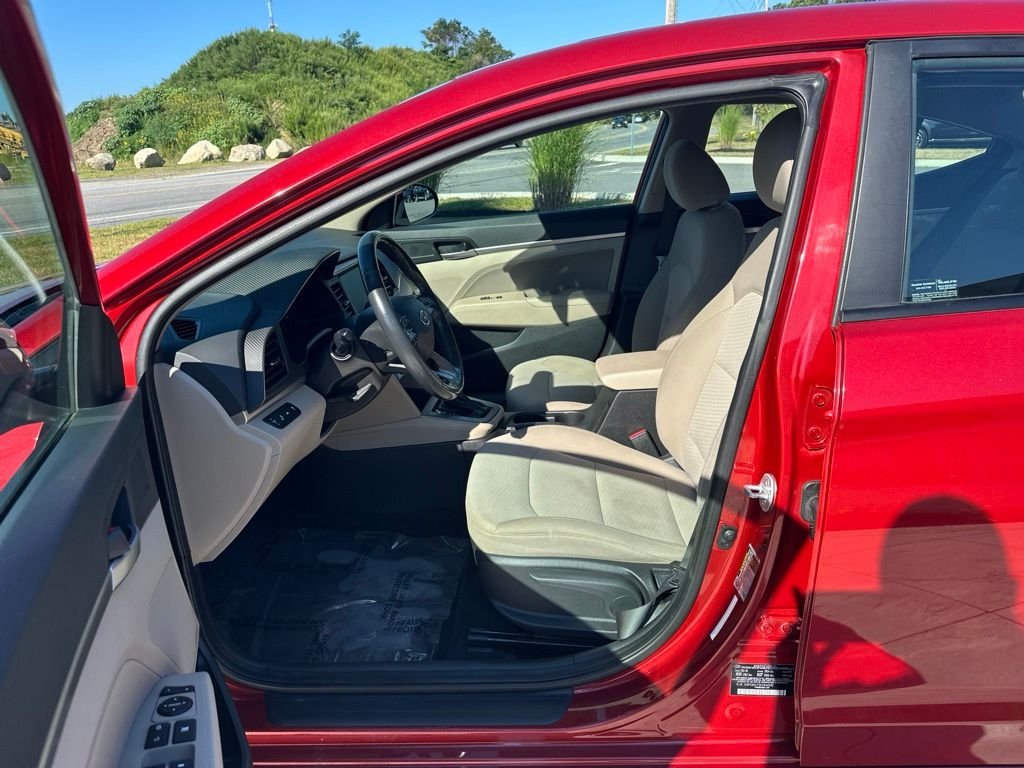 2019 Hyundai Elantra Value Edition - Photo 12
