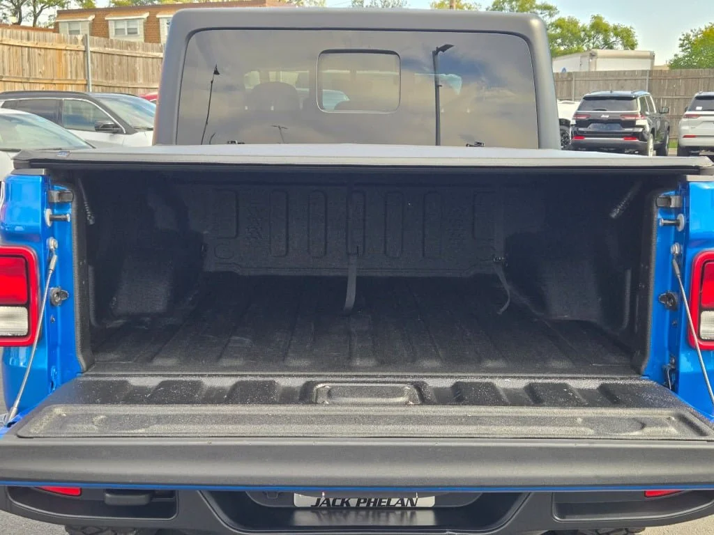 Certified Used 2021 Blue Jeep Willys image 12