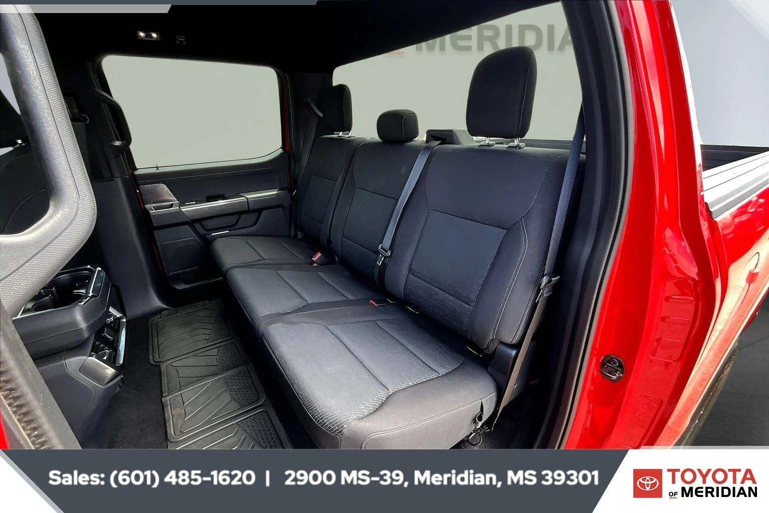Used 2023 Race Red Ford XLT image 19