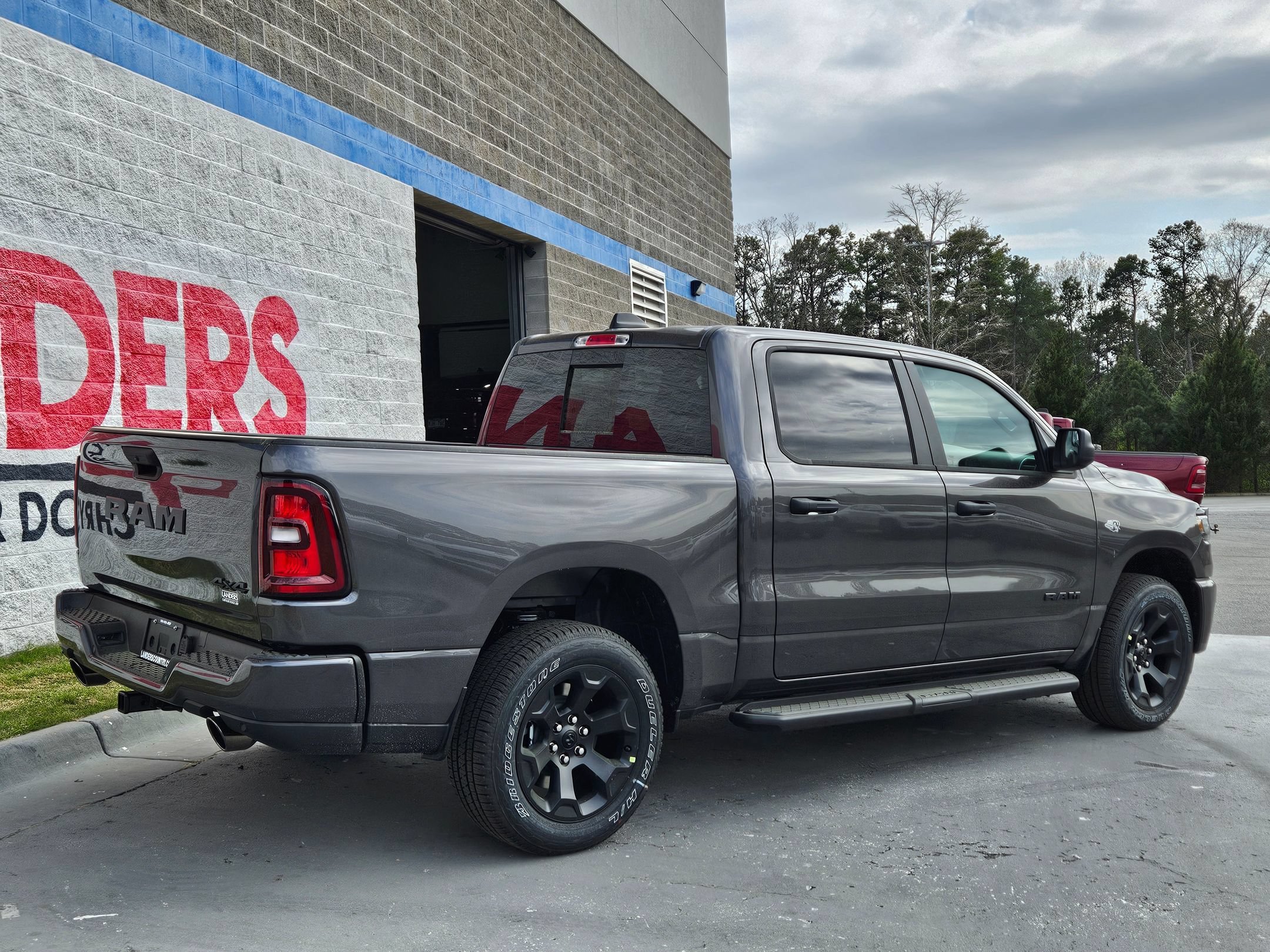 New 2026 Granite Crystal Metallic Clear-Coat Exterior Paint RAM Express image 7