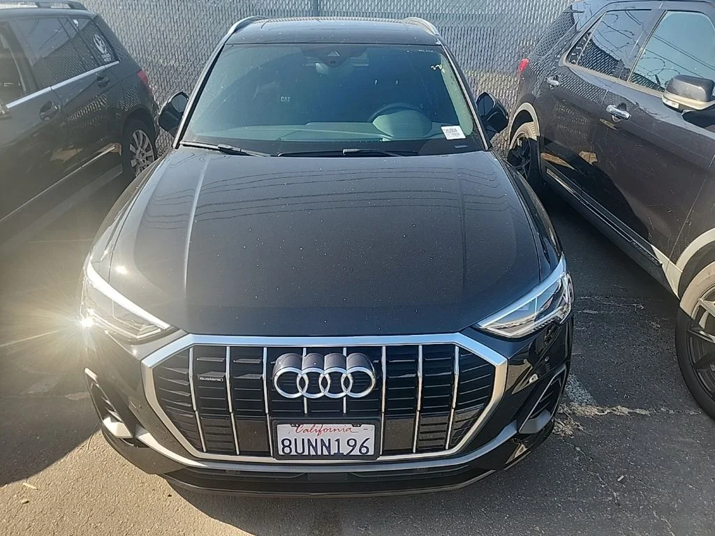 Used 2021 Black Audi Premium Plus image 2