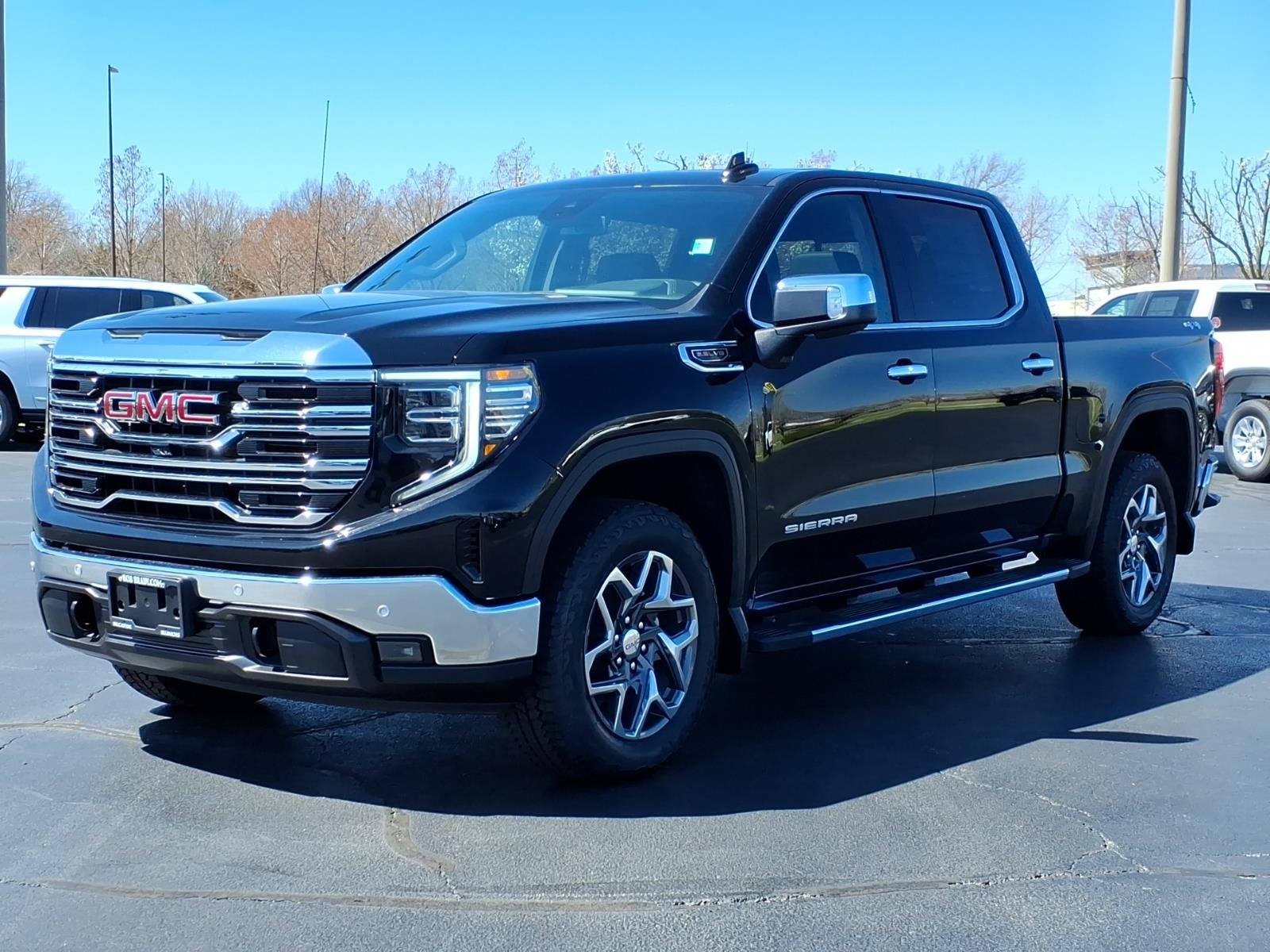 2026 GMC Sierra 1500 SLT - Photo 8
