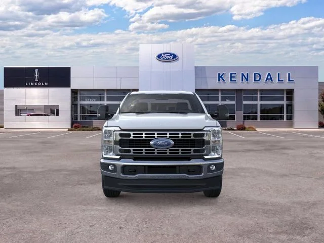 2025 Ford F-250 Super Duty XLT - Photo 6