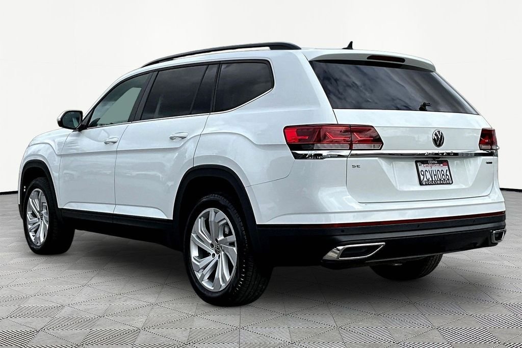 Used 2023 White Volkswagen 2.0T SE w/Technology image 4