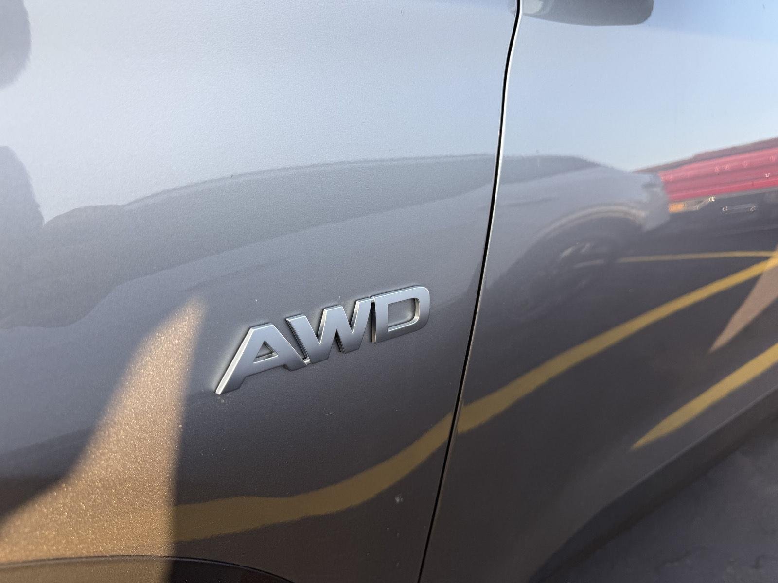 Used 2022 Steel Gray Kia S image 5