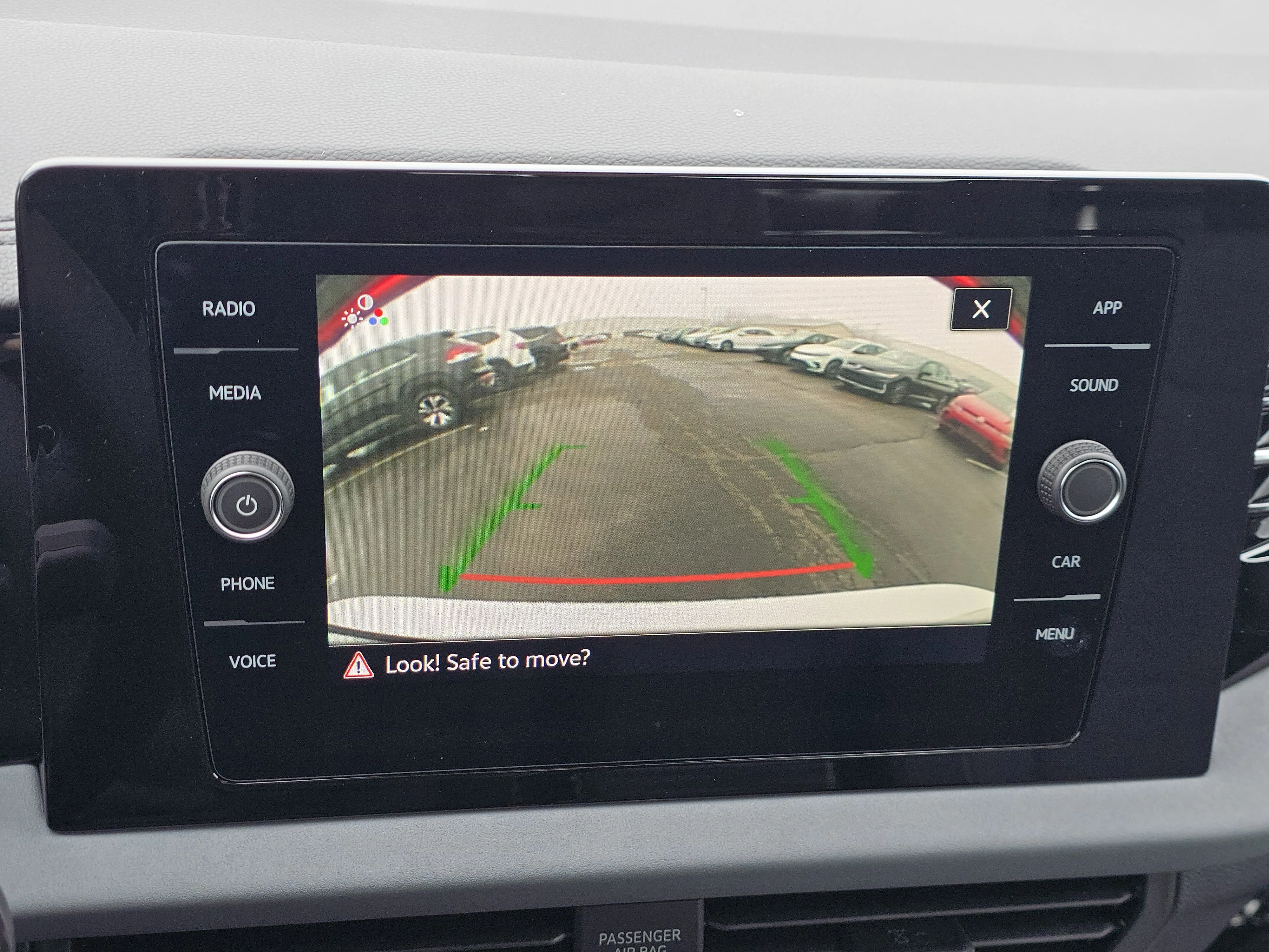 New 2026 Opal White Pearl Volkswagen SE image 23