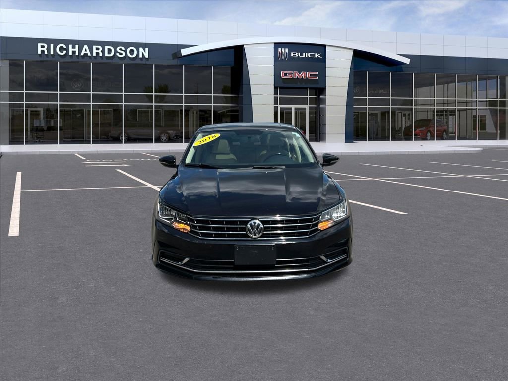 Used 2018 Black Volkswagen 2.0T SE image 9