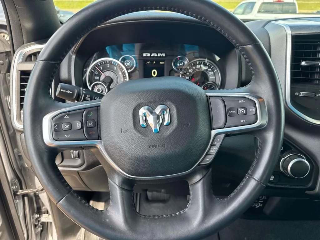 Used 2024 Silver Ram Big Horn/Lone Star image 37
