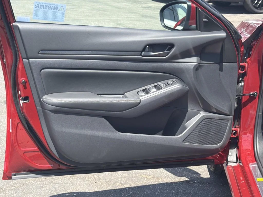 New 2026 Scarlet Ember Tintcoat Nissan SV image 15