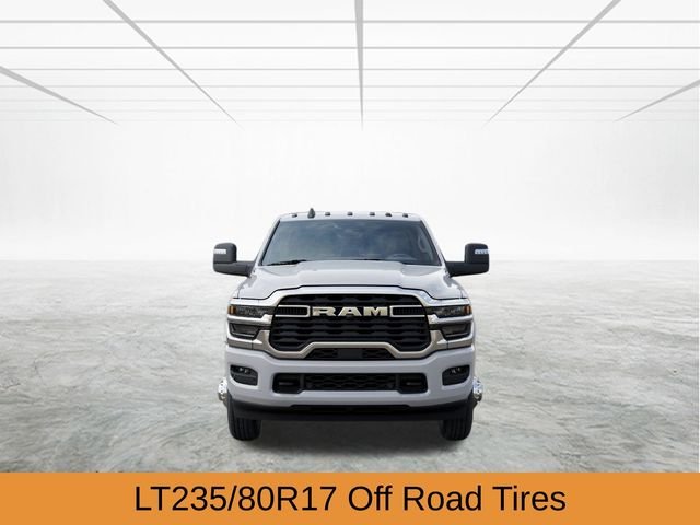 New 2026 Bright White Clearcoat RAM Tradesman image 7