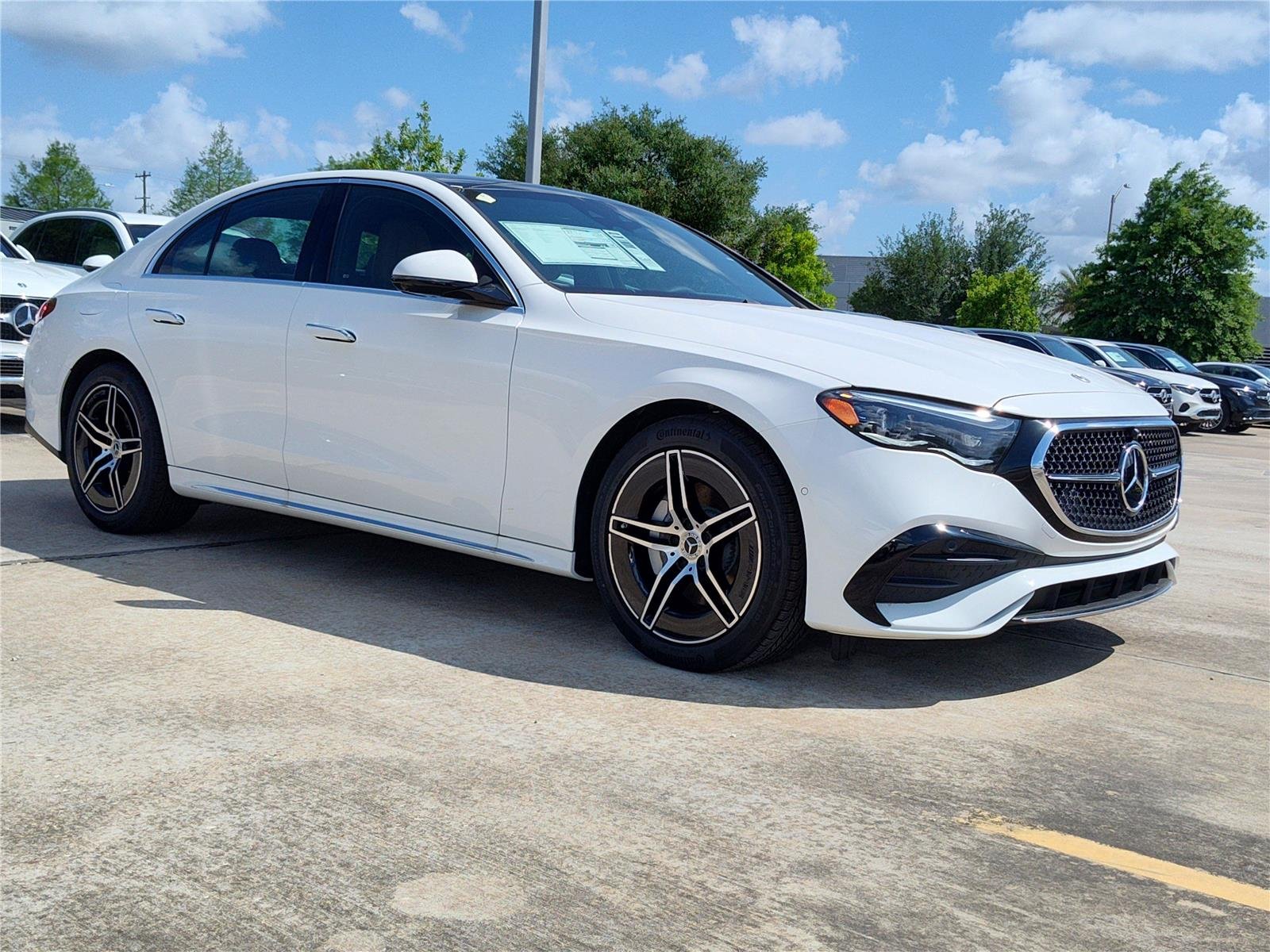 New 2026 Polar White Mercedes-Benz E 350 image 5