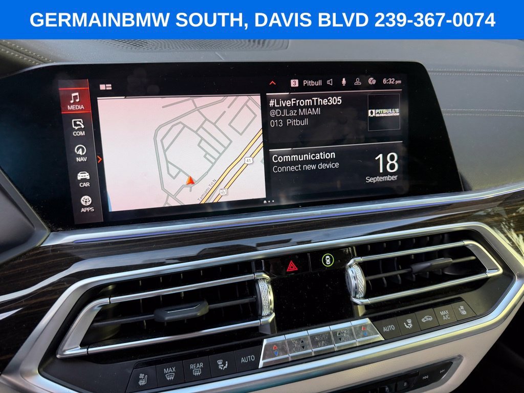 Used 2020 Carbon Black Metallic BMW sDrive40i image 22