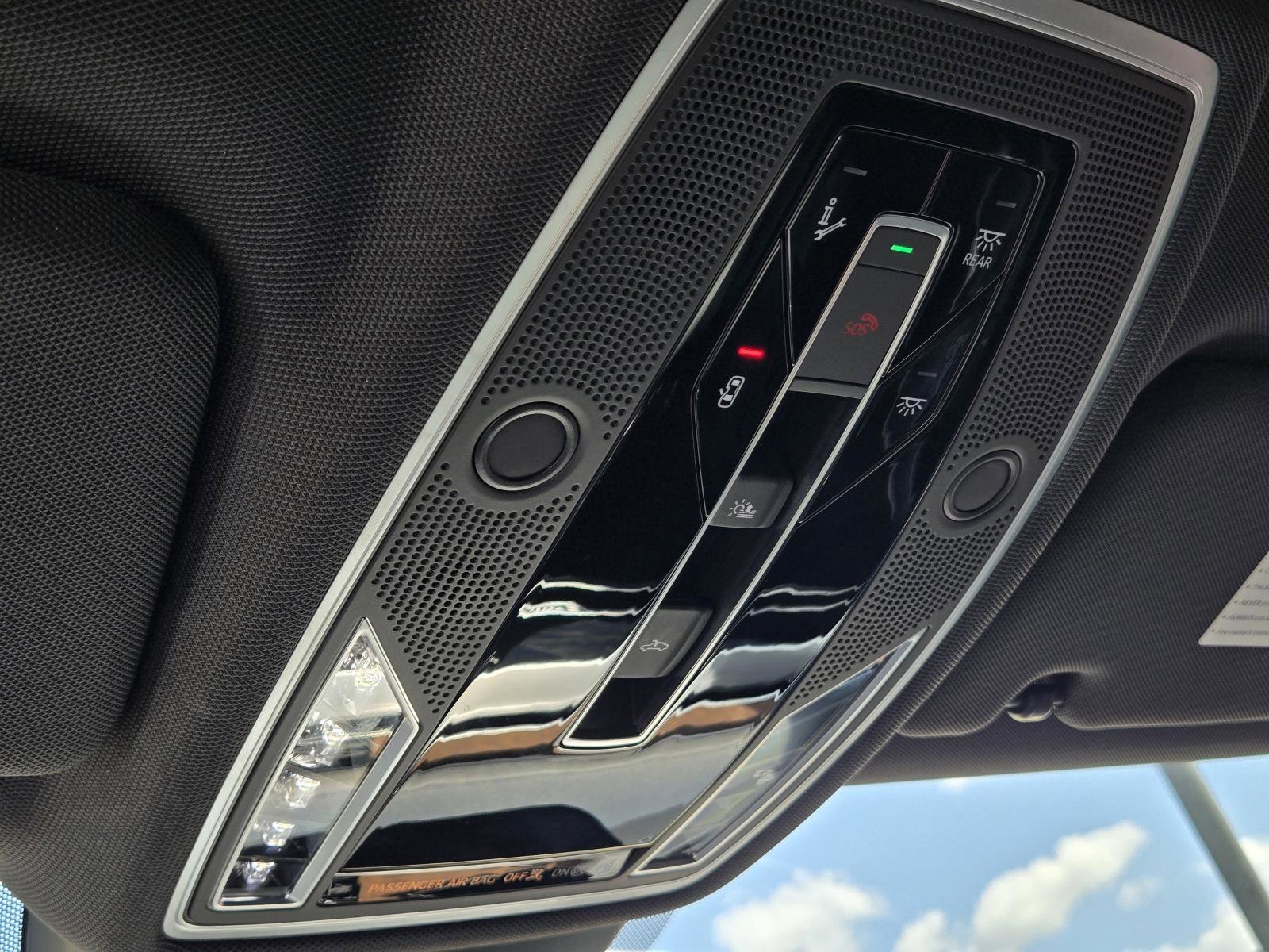 Used 2020 Black Metallic Audi 4.0 image 36