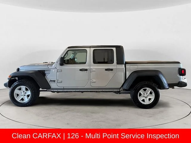 Used 2020 Silver Jeep Sport image 2