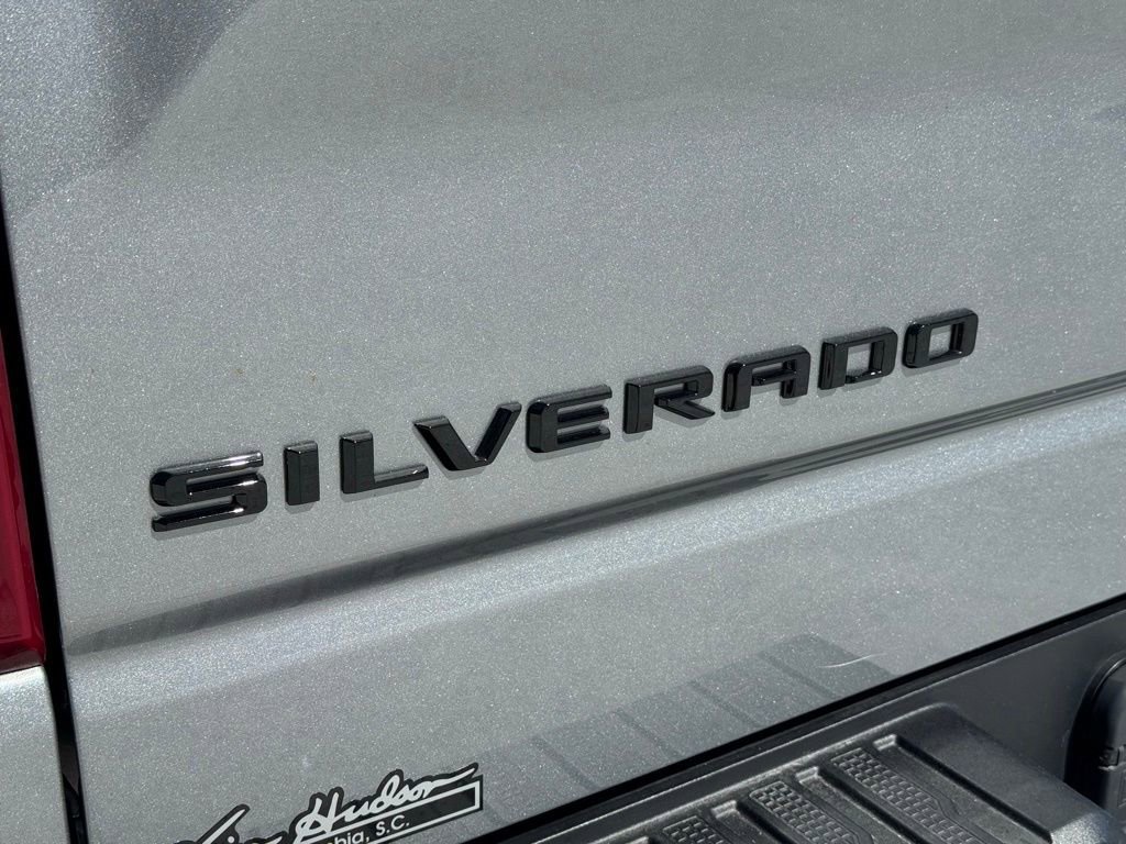 Used 2023 Sterling Gray Metallic Chevrolet RST image 13