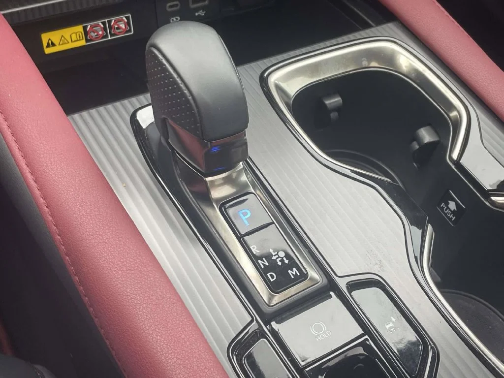 Used 2024 Black Lexus 500h F SPORT Performance image 37
