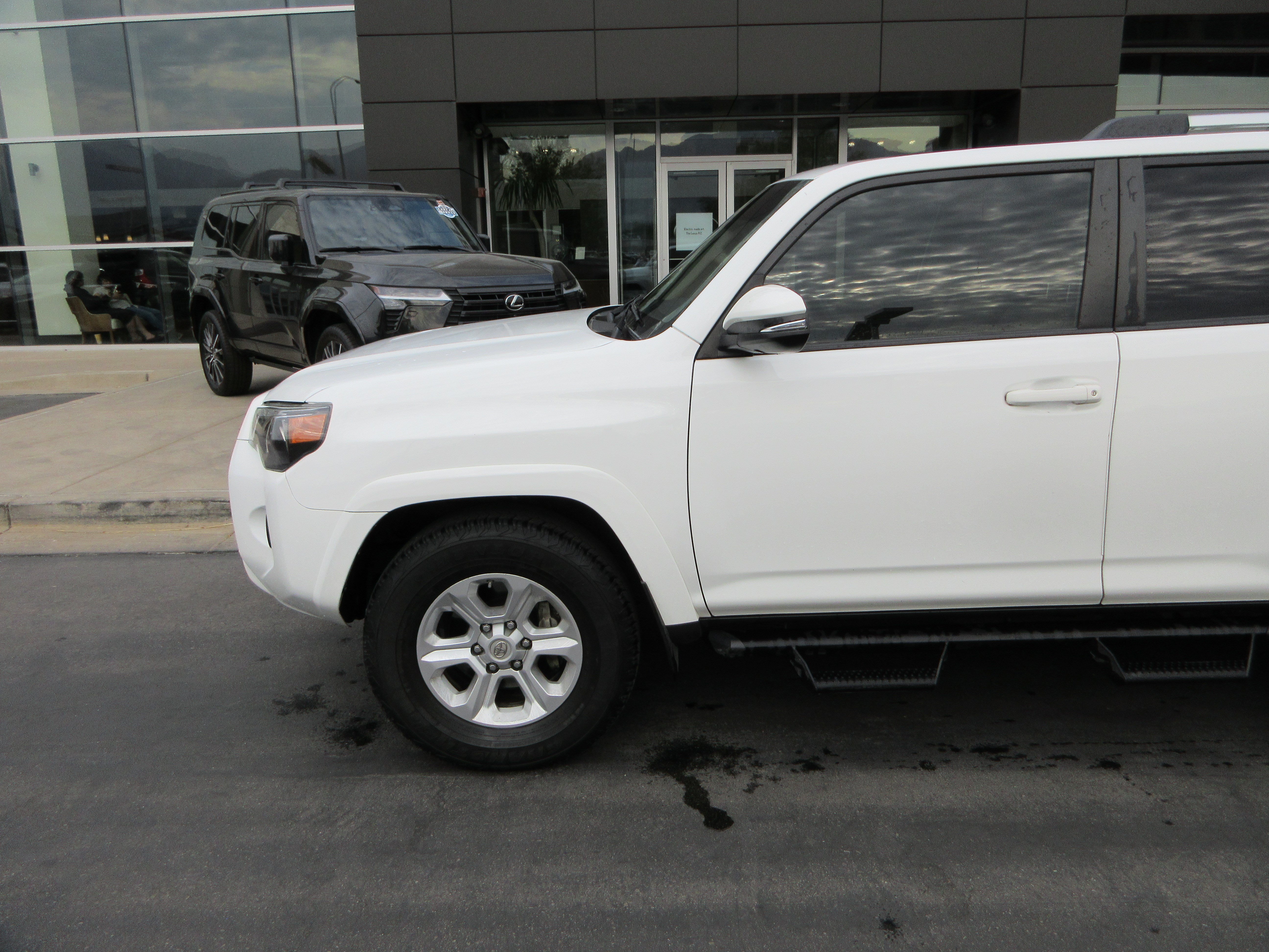 Used 2021 Super White Toyota SR5 Premium image 2