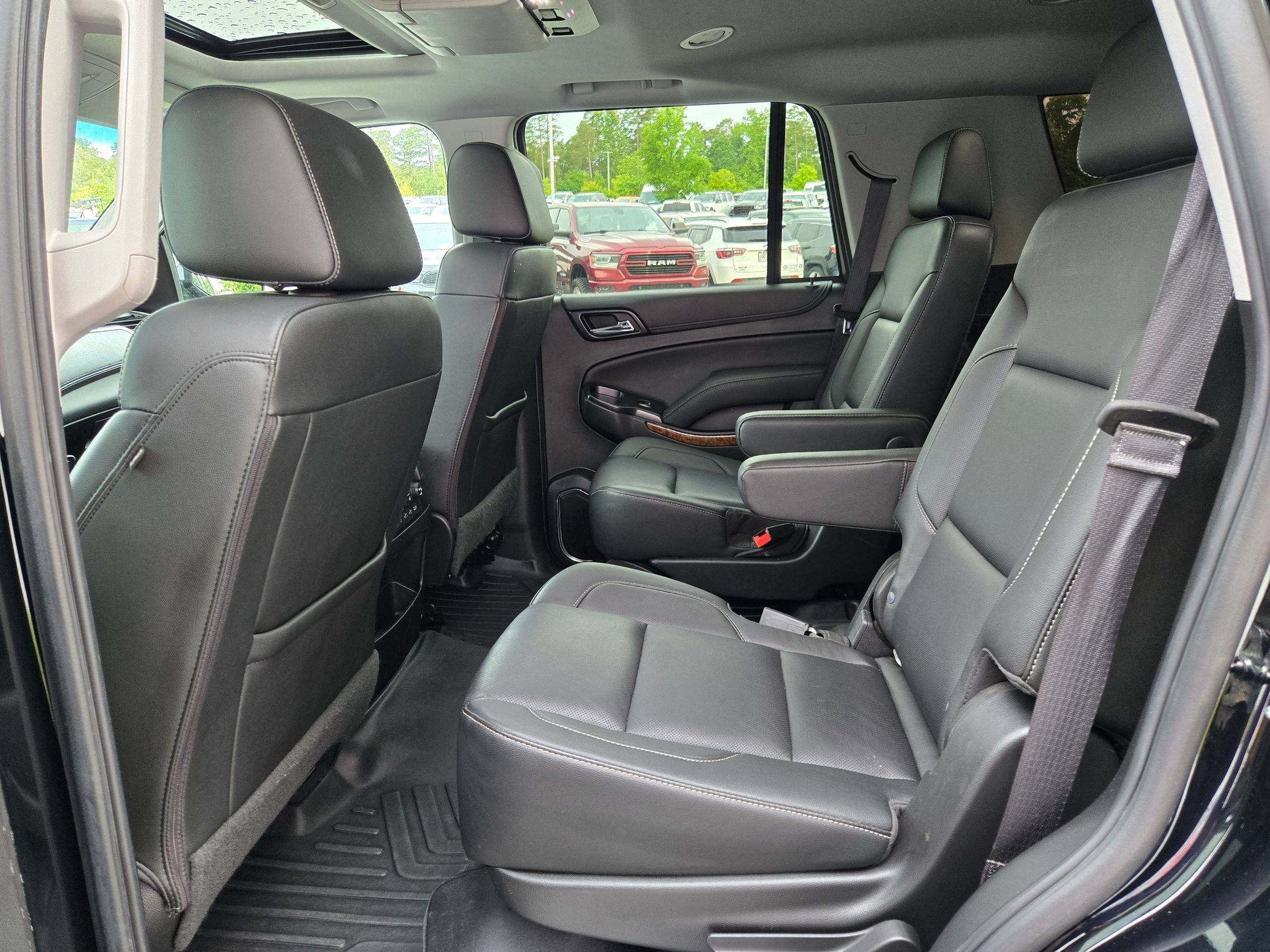 Used 2019 Black Chevrolet Premier image 36