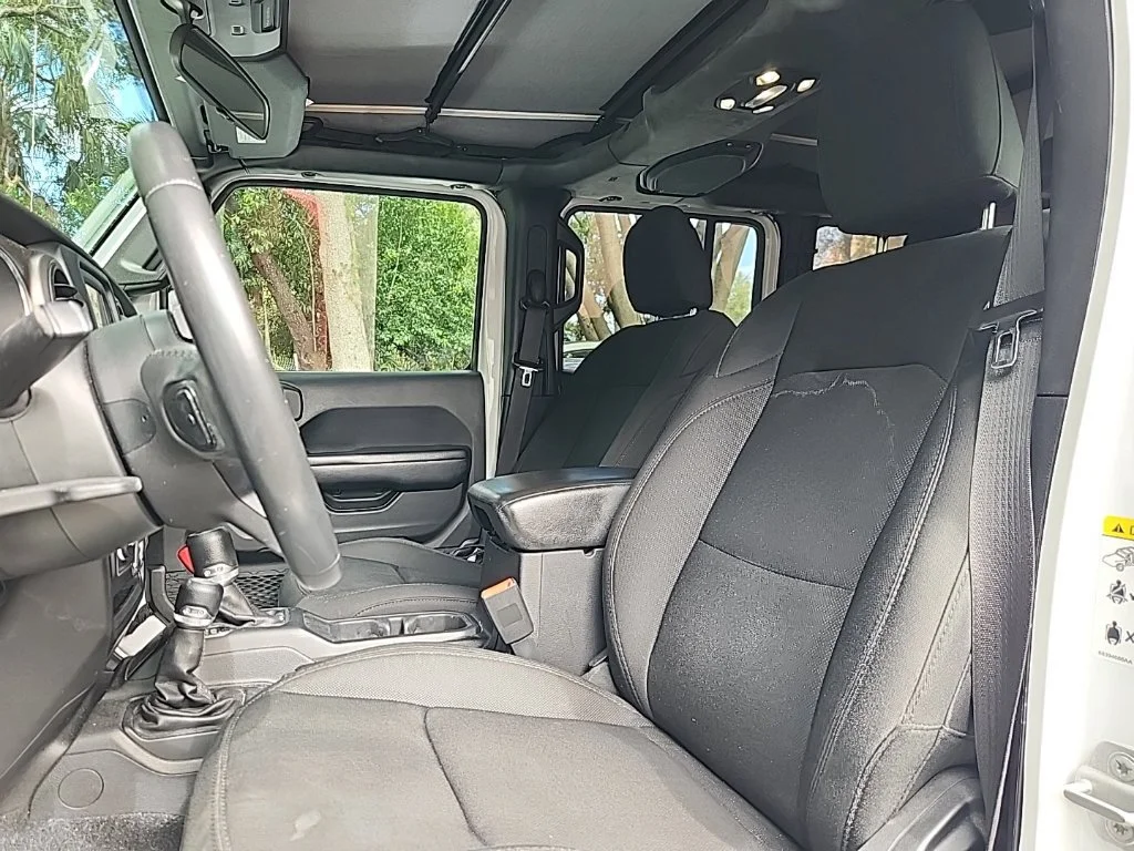 Used 2019 Bright White Clearcoat Jeep Sport S image 2
