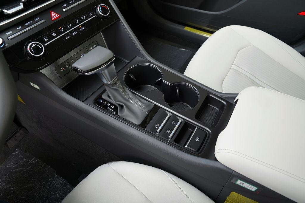 New 2026 Portofino Gray Hyundai SE image 21