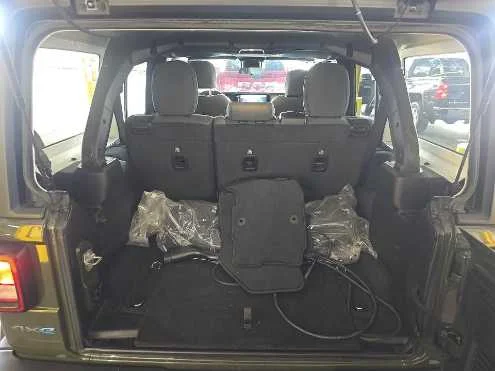 Used 2024 Sarge Green Clearcoat Jeep Sport S image 13