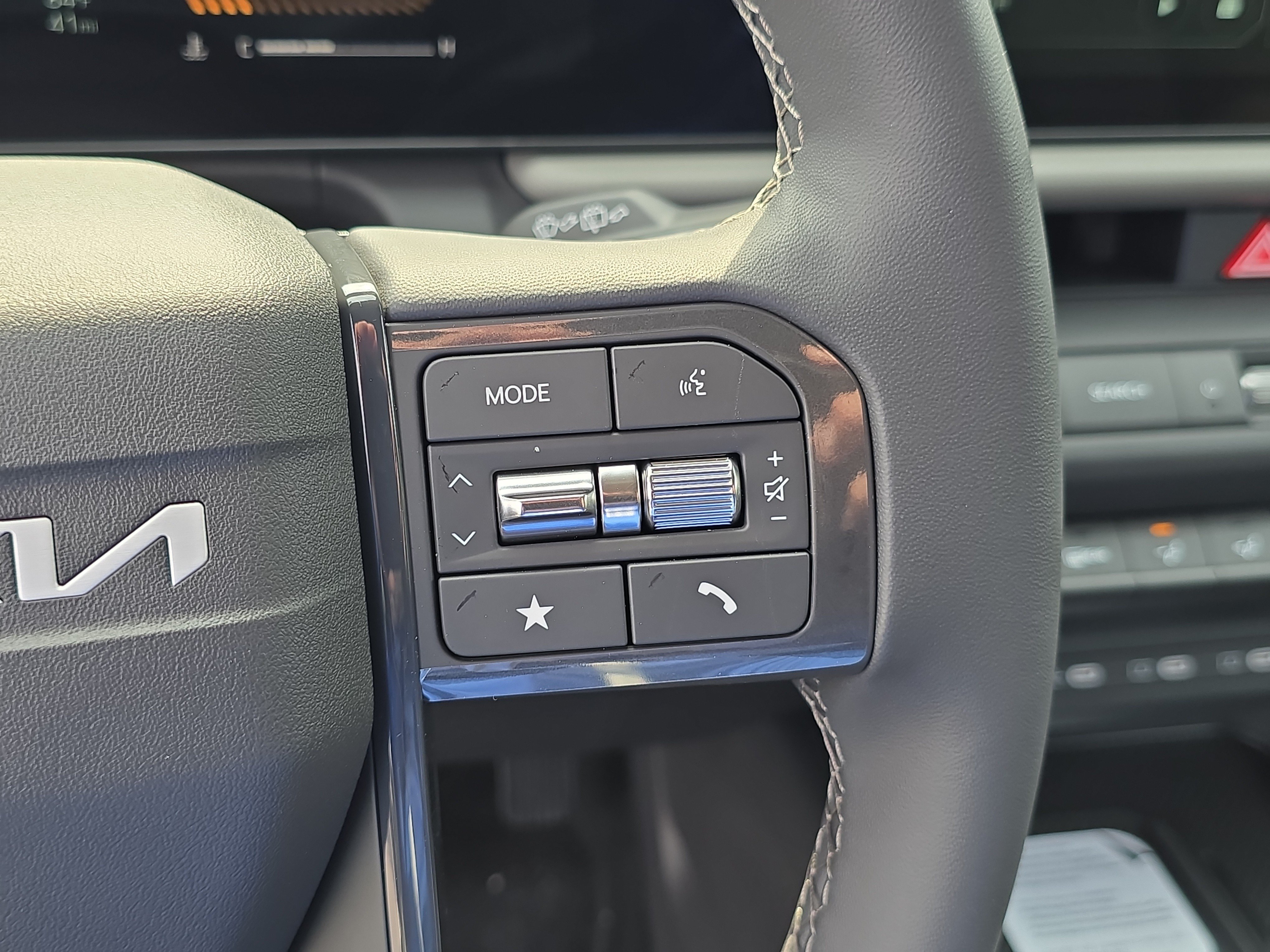 New 2027 Frost Blue Kia S image 30