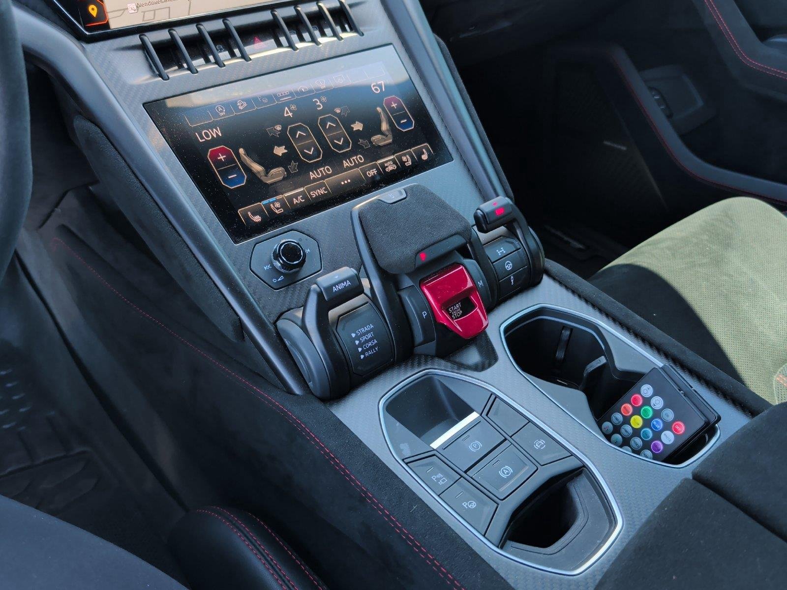 Used 2023 Bianco Monocerus Matt Lamborghini Performante image 27
