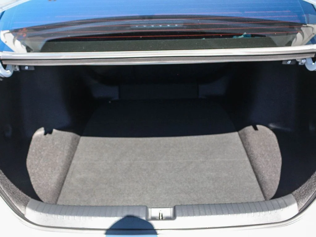 Used 2024 White Honda EX image 28
