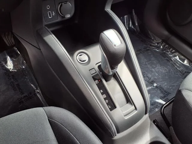 2025 Nissan KICKS PLAY Base - Photo 17